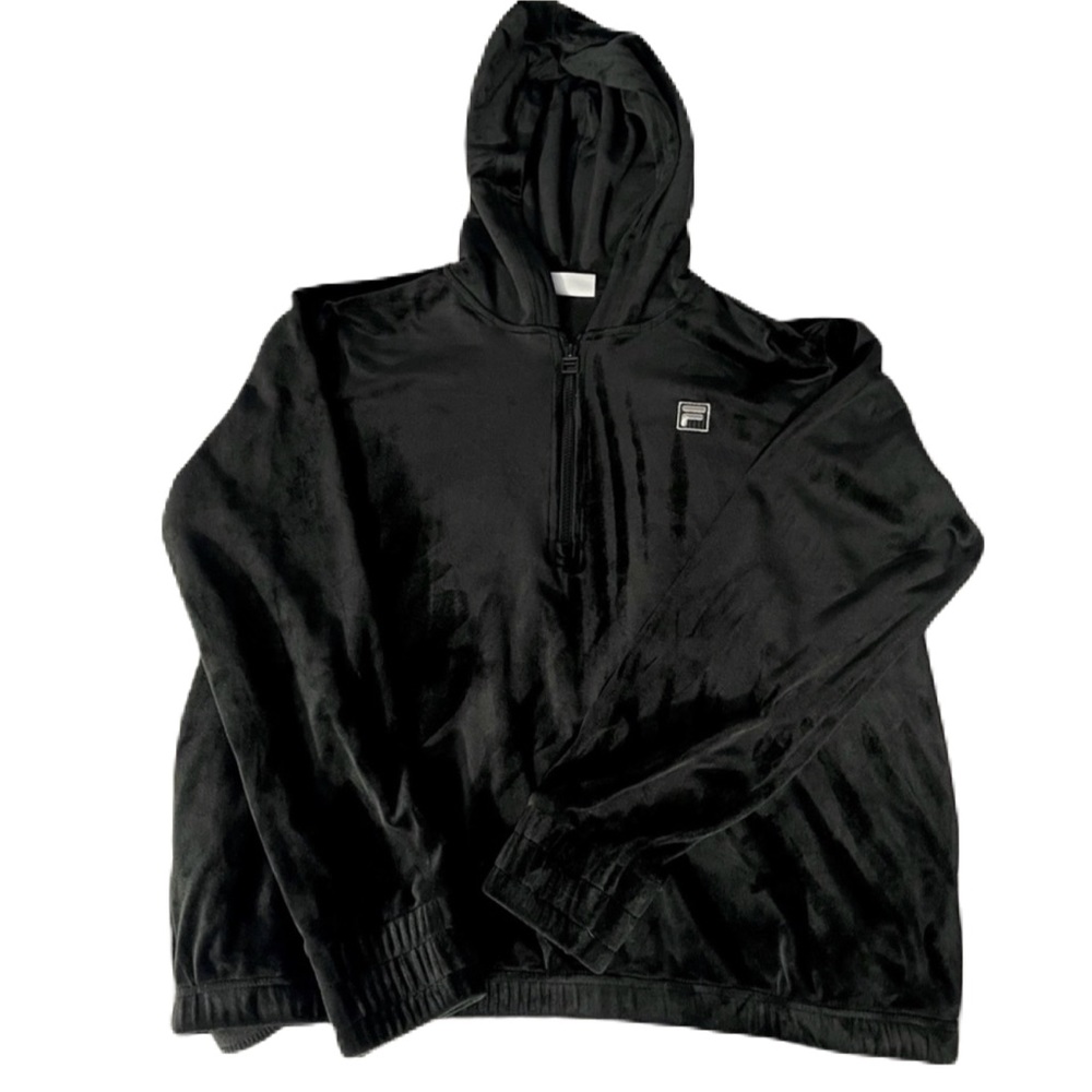 Women’s FILA sweater